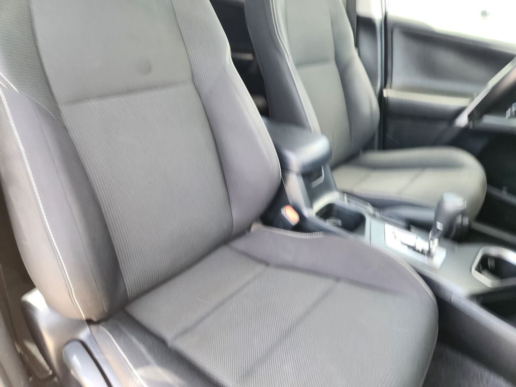 2017 Toyota RAV4 Hybrid XLE