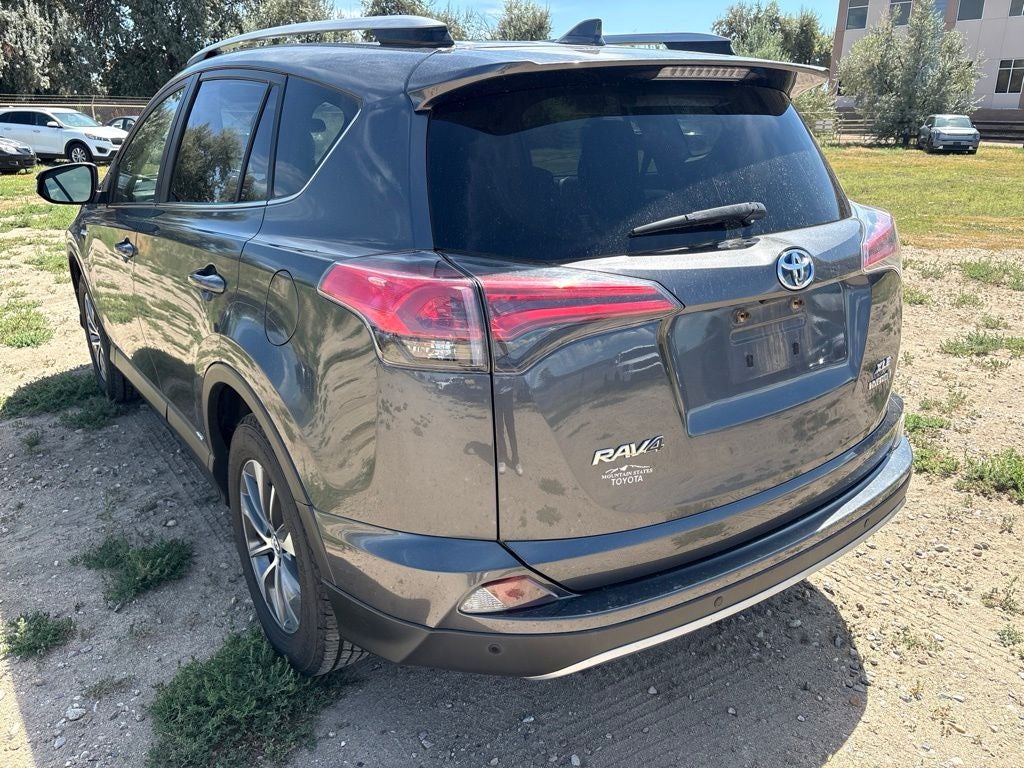 2017 Toyota RAV4 Hybrid XLE