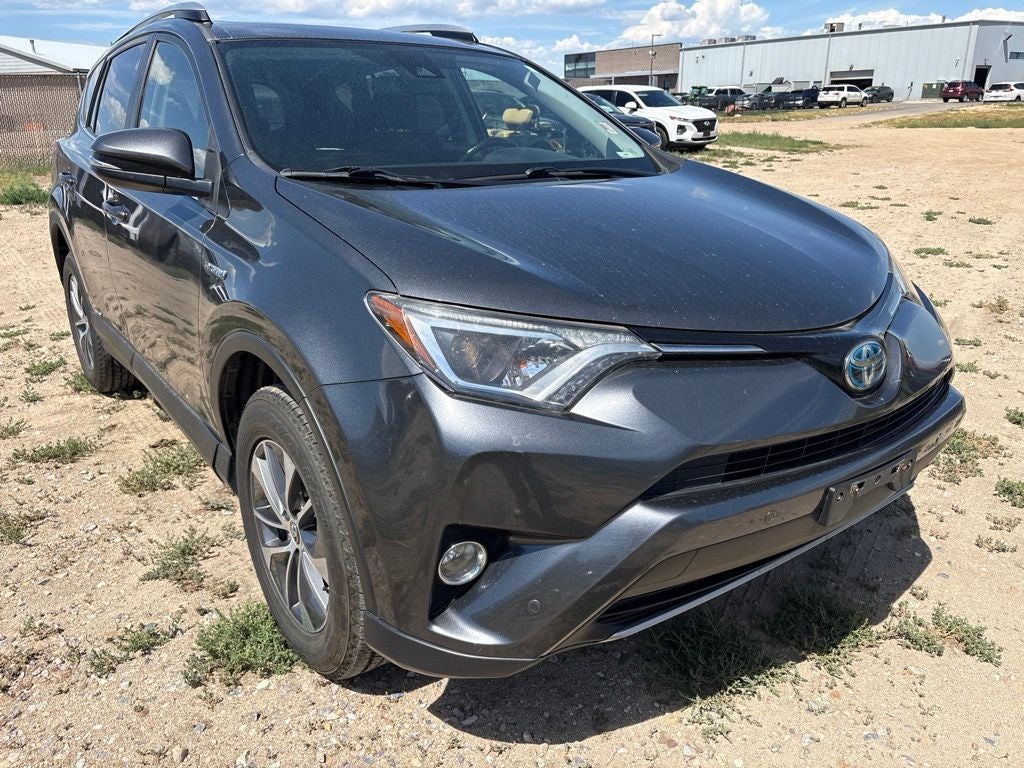 2017 Toyota RAV4 Hybrid XLE