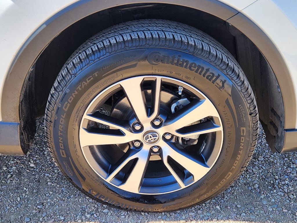 2016 Toyota RAV4 XLE