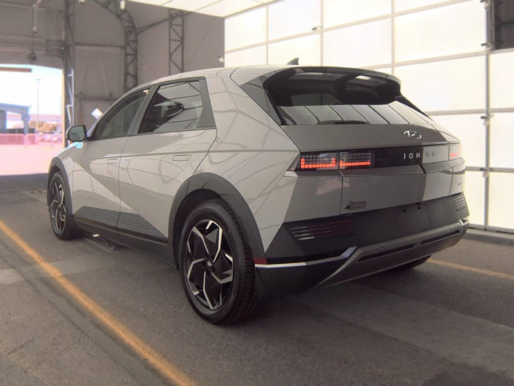2023 Hyundai IONIQ 5 SEL