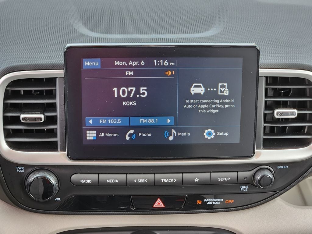 2023 Hyundai Venue SEL