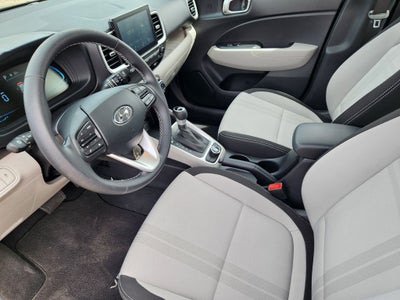 2023 Hyundai Venue SEL