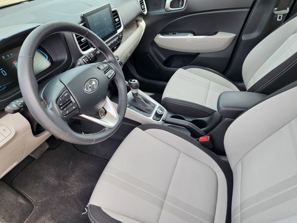 2023 Hyundai Venue SEL