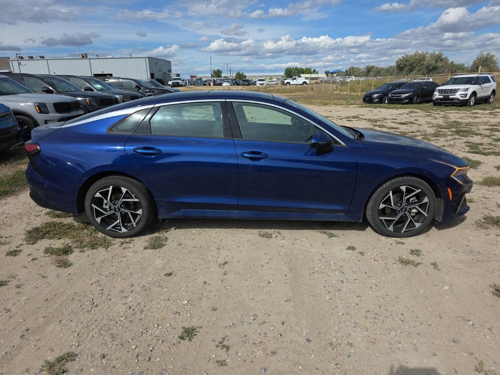 2025 Kia K5 EX