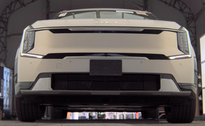 2024 Kia EV9 Land