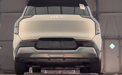 2024 Kia EV9 Land