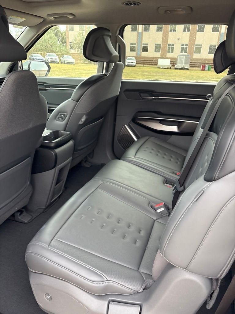 2024 Kia EV9 Wind