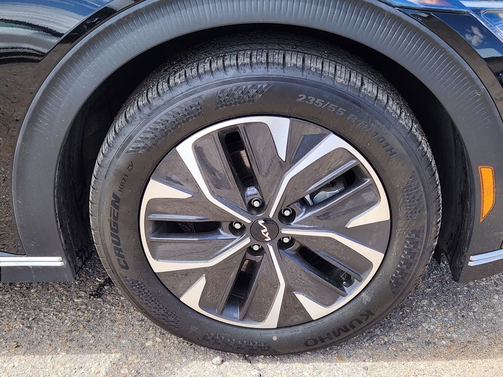 2024 Kia EV6 Light