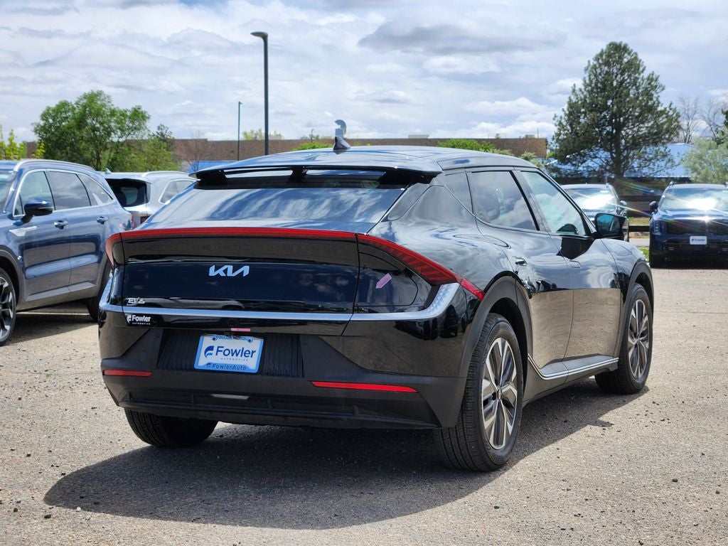 2024 Kia EV6 Light