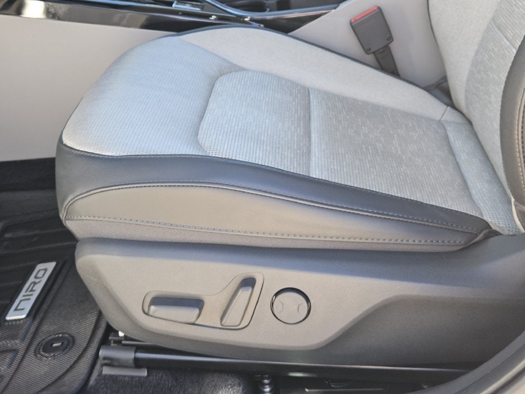 2024 Kia Niro EV Wave