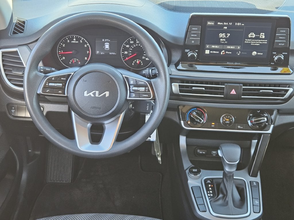 2023 Kia Seltos LX
