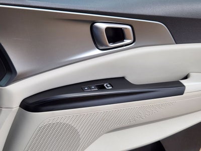 2023 Kia Carnival LX Seat Package