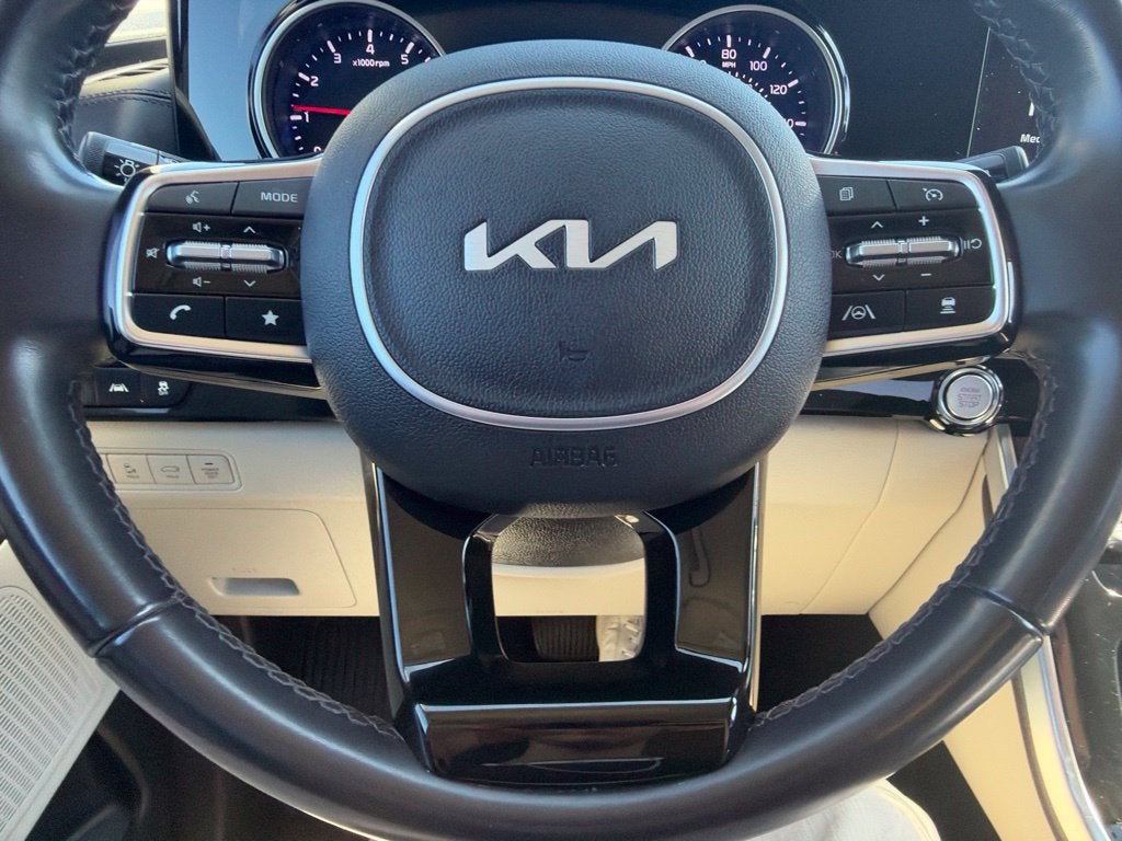 2023 Kia Carnival EX
