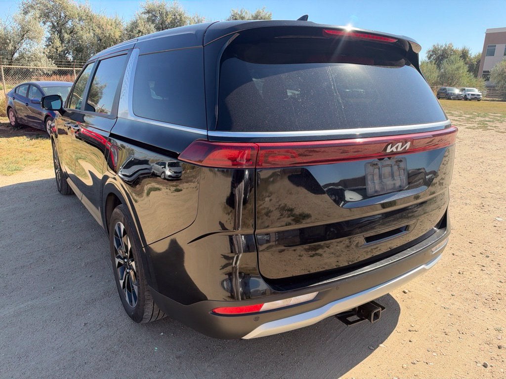 2023 Kia Carnival EX