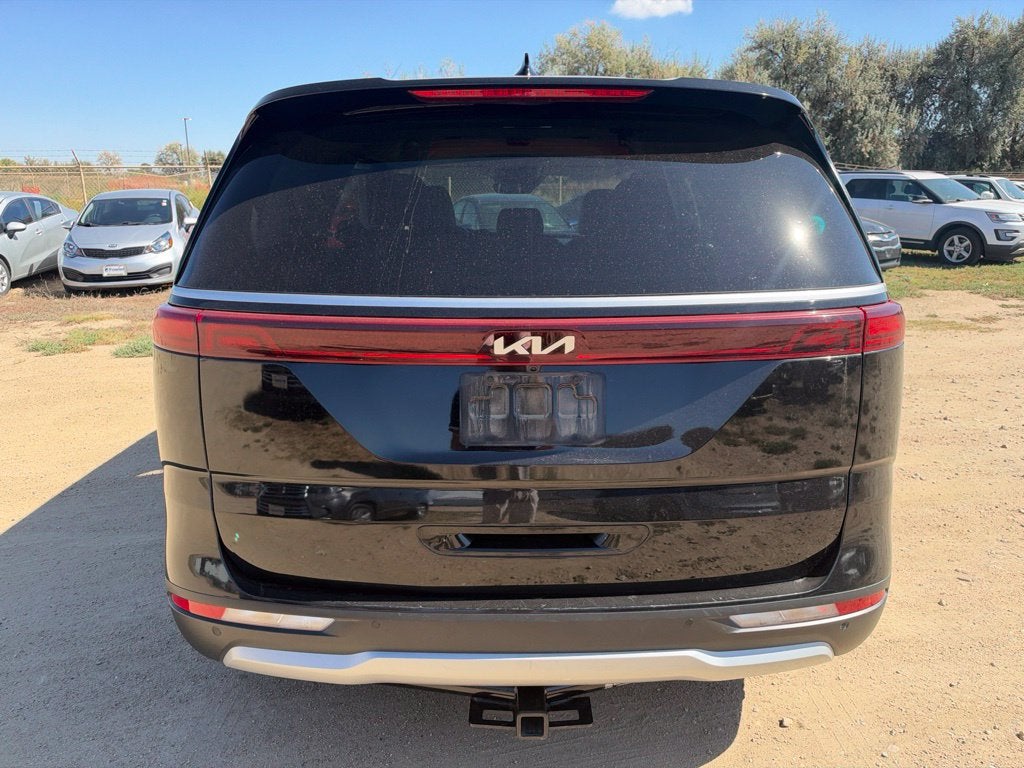 2023 Kia Carnival EX