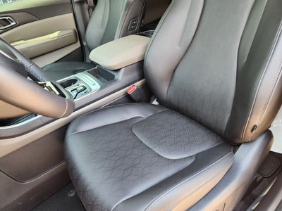 2025 Kia Carnival EX