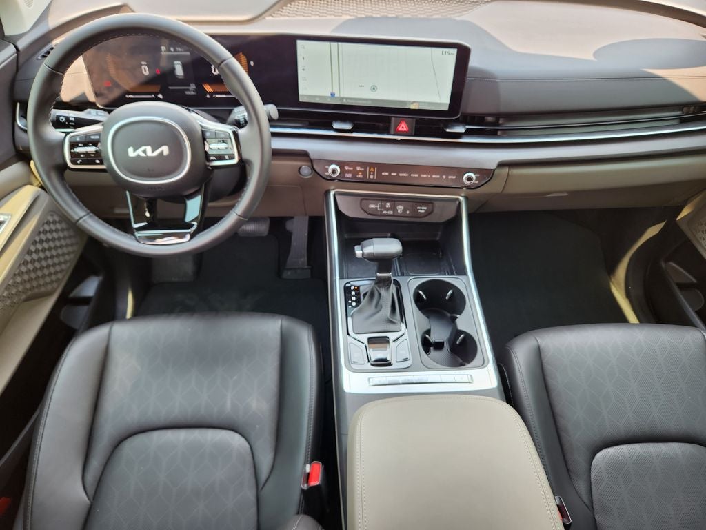 2025 Kia Carnival EX