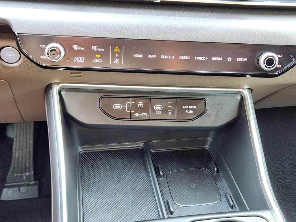 2025 Kia Carnival EX