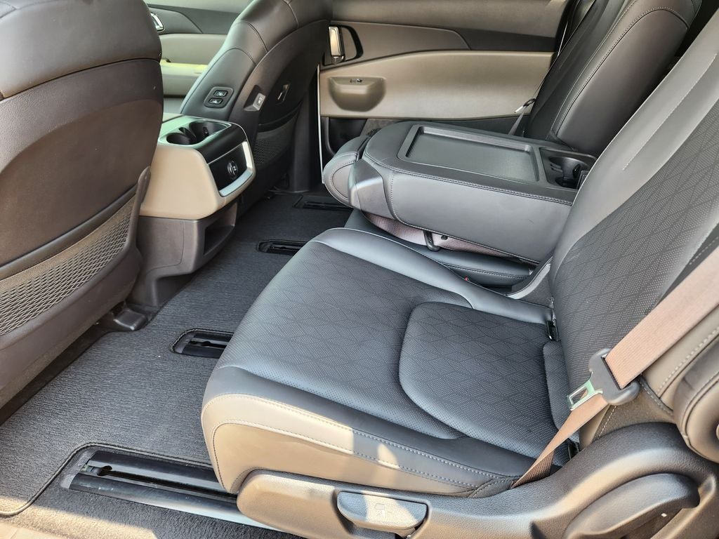 2025 Kia Carnival EX