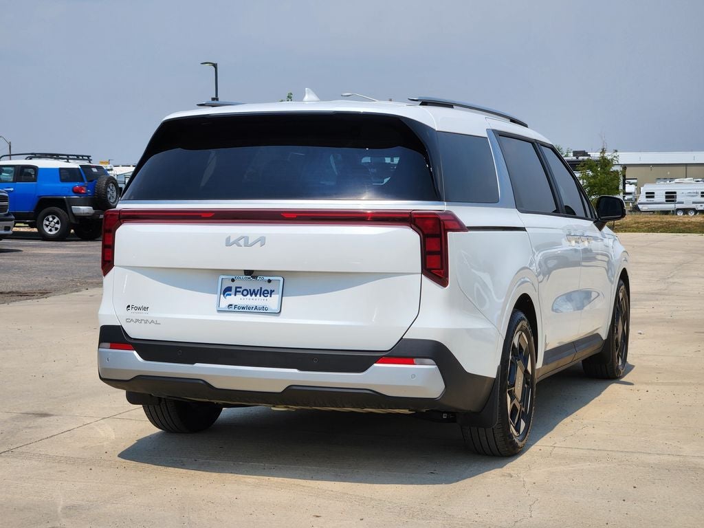 2025 Kia Carnival EX