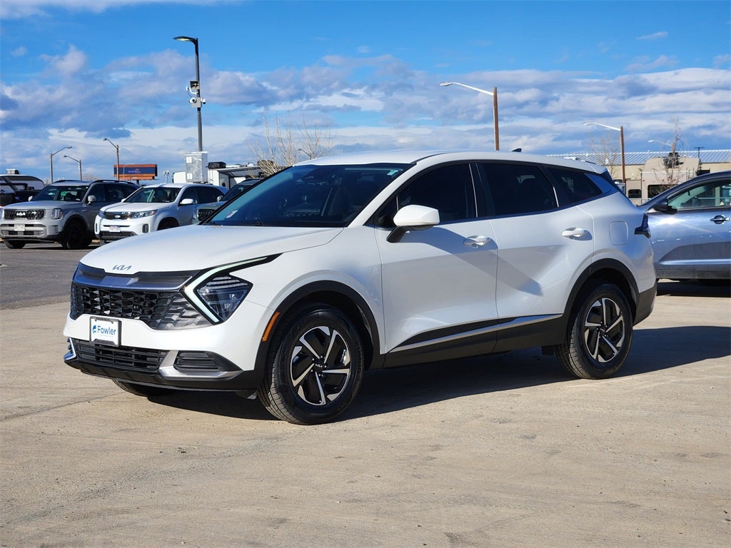 2024 Kia Sportage Hybrid LX