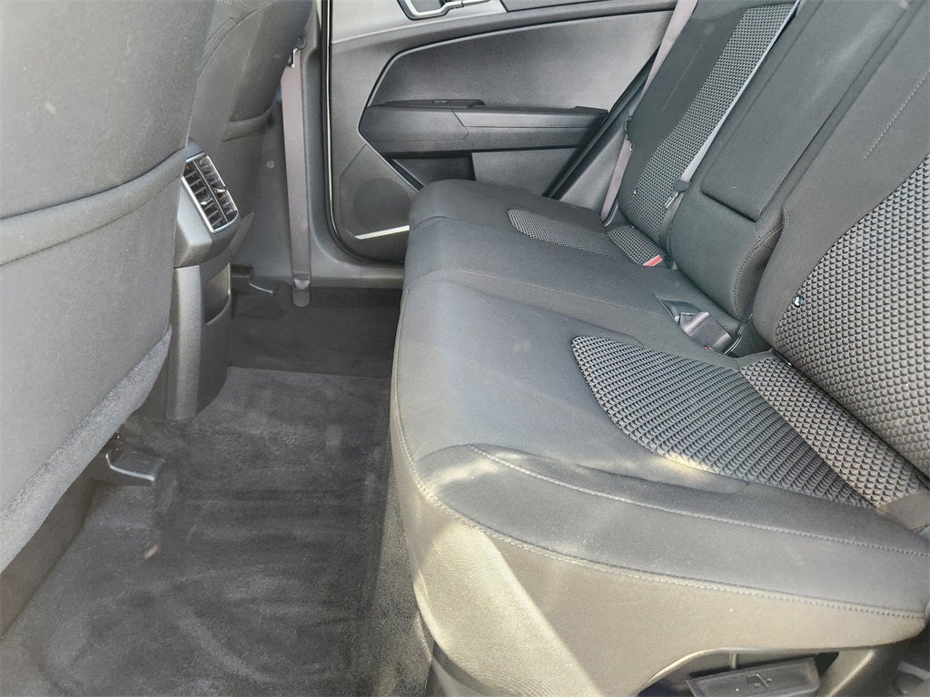 2024 Kia Sportage Hybrid LX