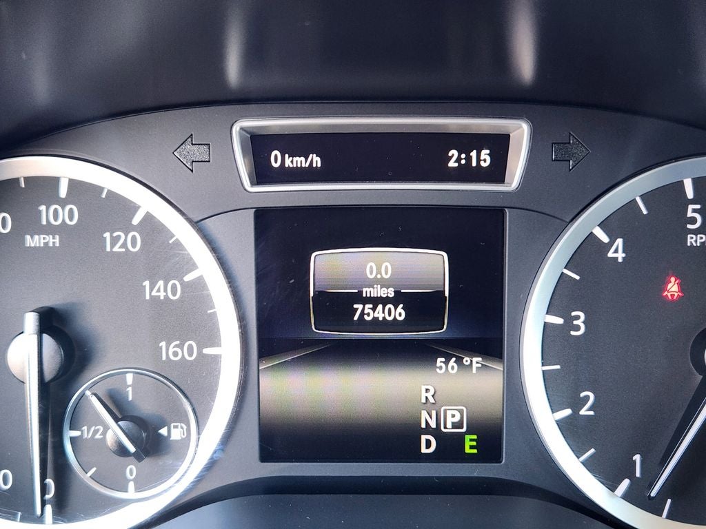 2017 INFINITI QX30 Premium