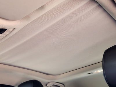 2017 INFINITI QX30 Premium