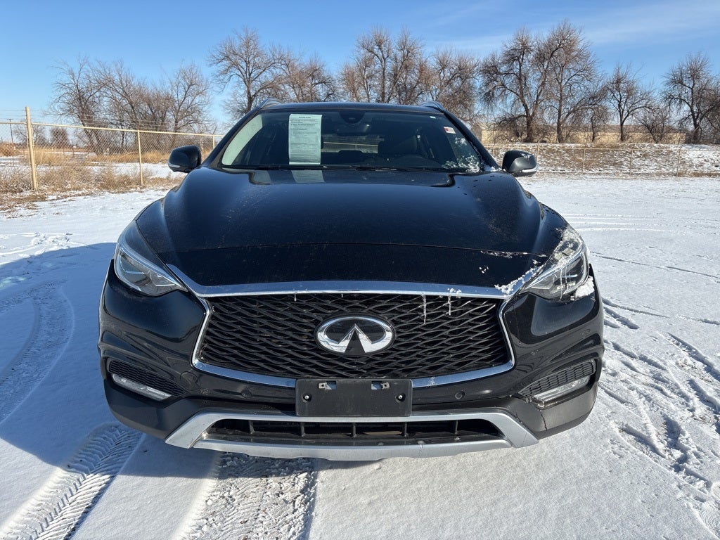 2018 INFINITI QX30 ESSENTIAL