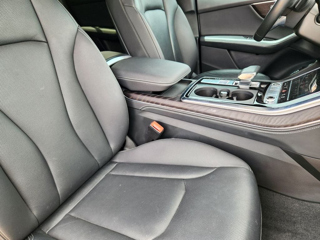 2022 Audi Q8 55 Prestige quattro