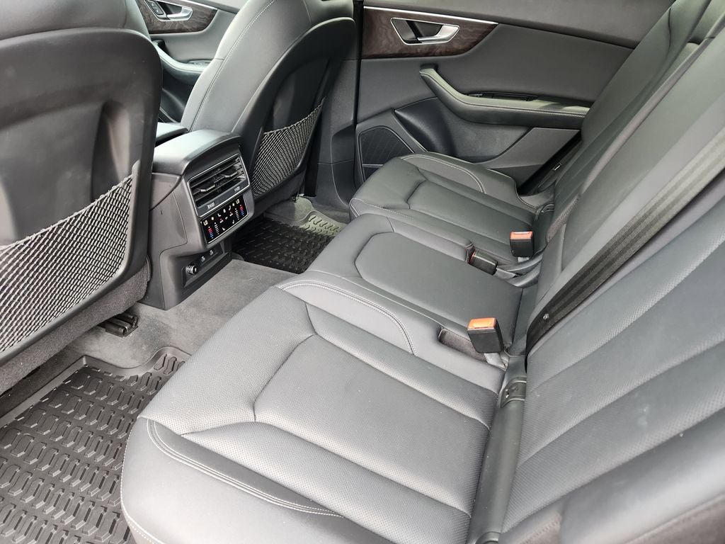 2022 Audi Q8 55 Prestige quattro
