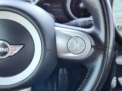 2010 MINI John Cooper Works Base