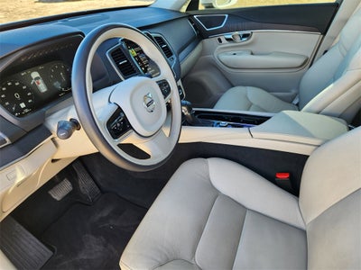 2020 Volvo XC90 T5 Momentum