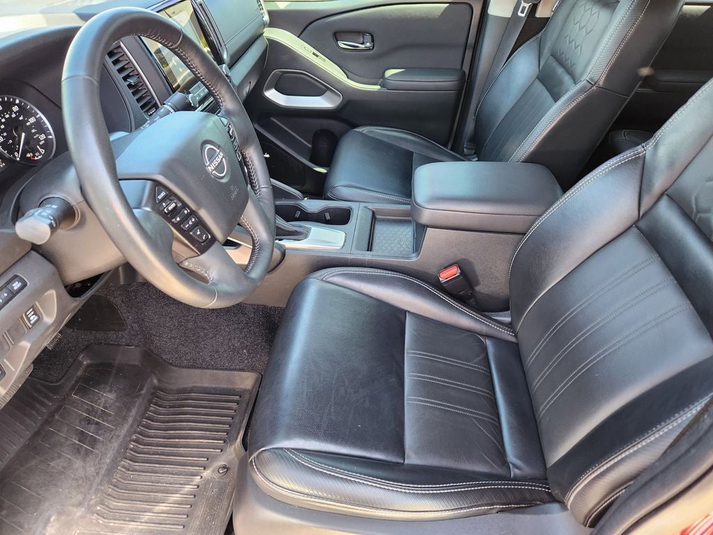 2023 Nissan Frontier SV