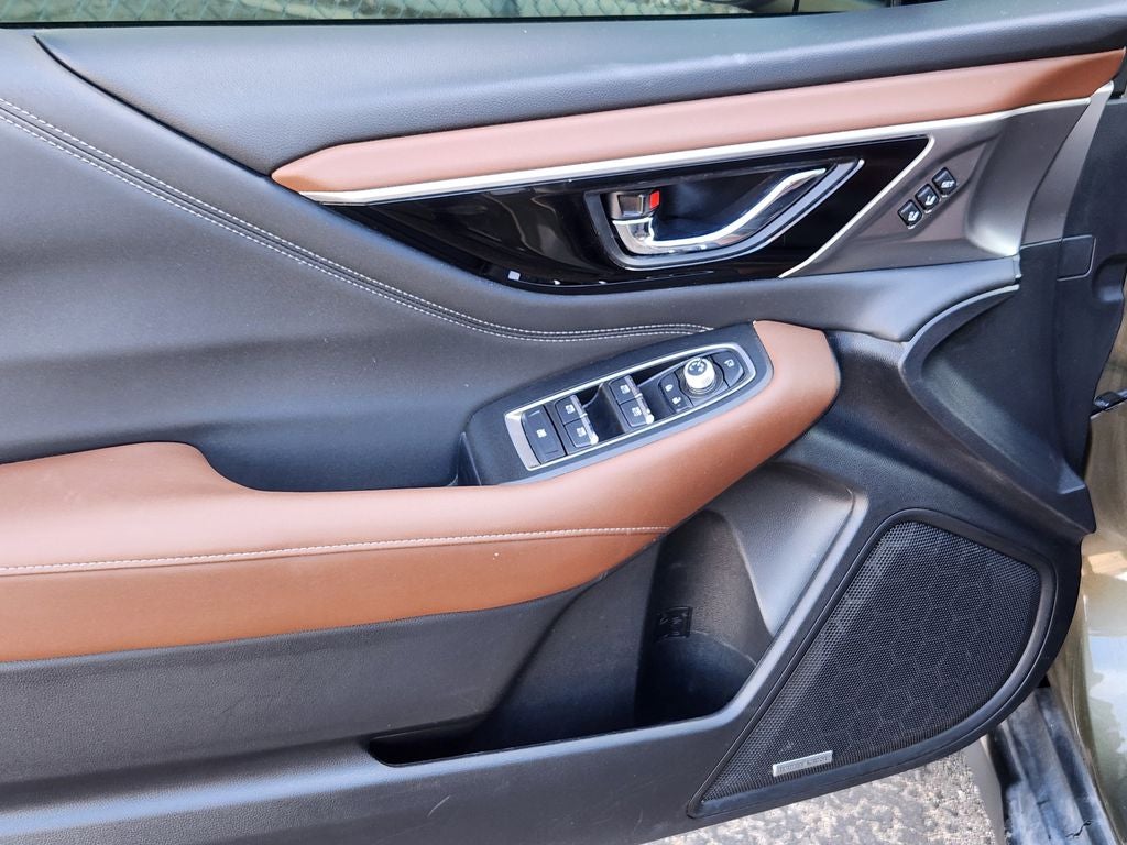 2022 Subaru Outback Touring XT