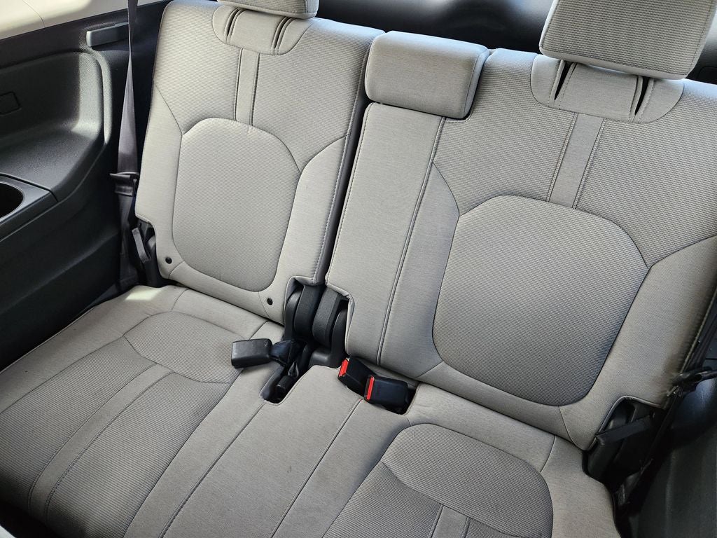 2023 Honda Pilot LX