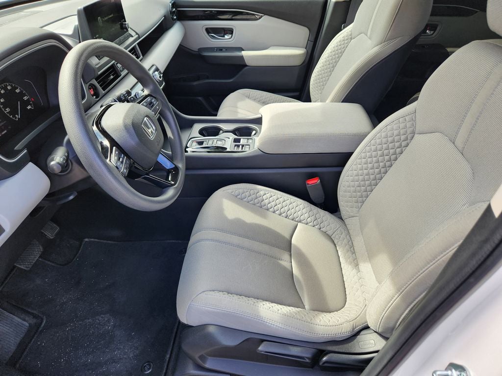 2023 Honda Pilot LX