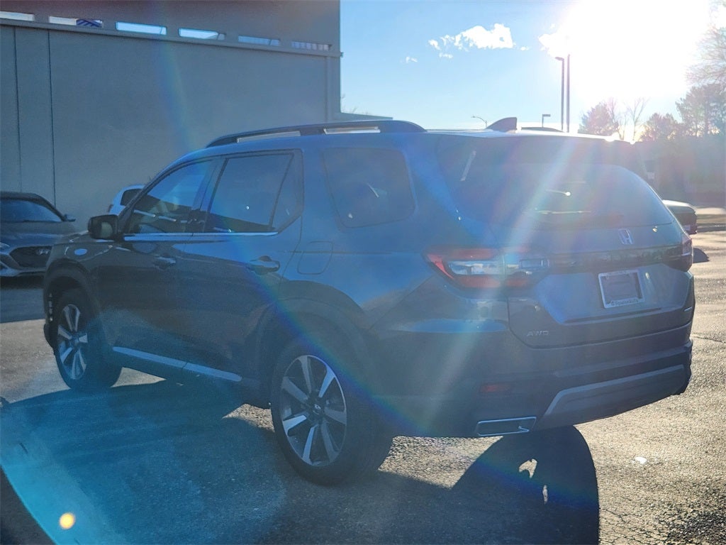 2024 Honda Pilot Touring