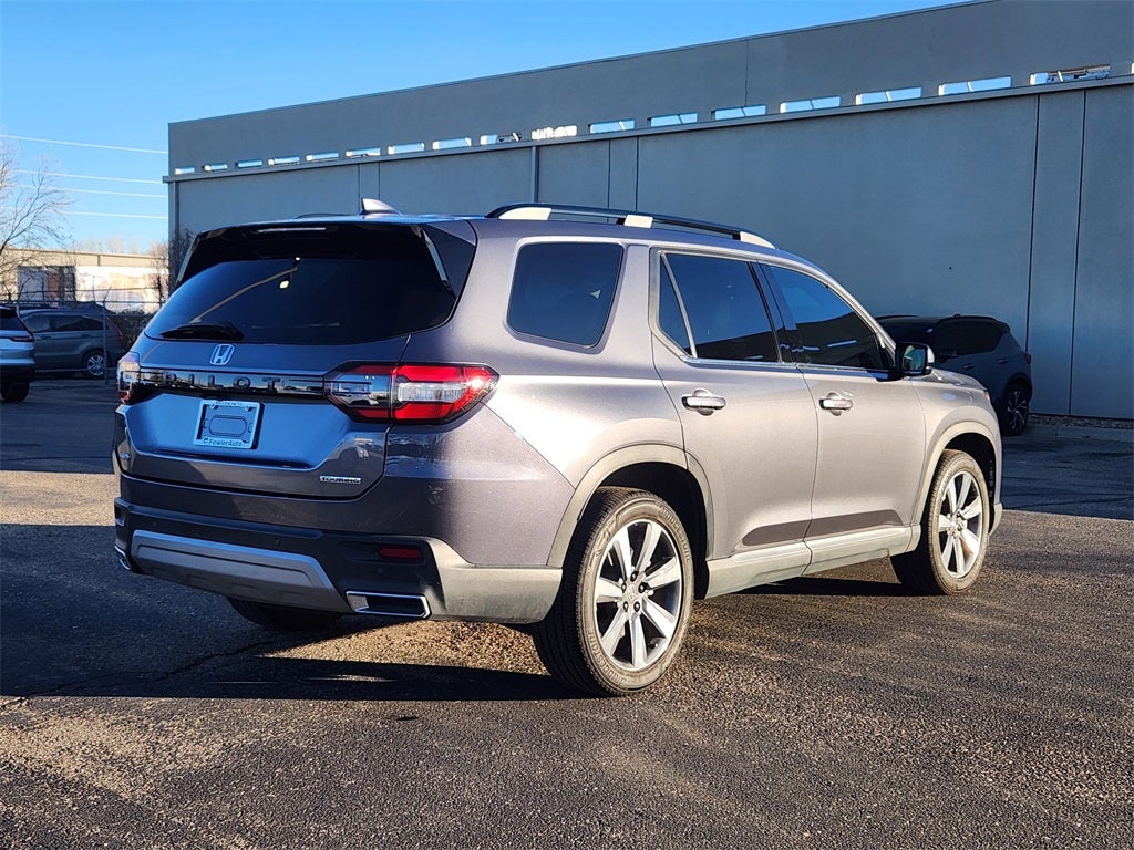 2024 Honda Pilot Touring