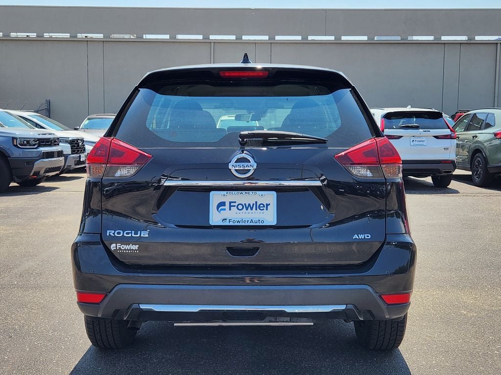 2019 Nissan Rogue S