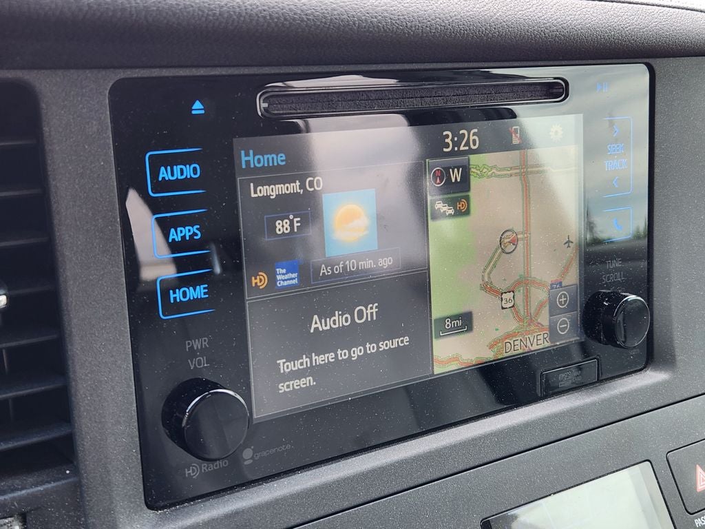 2015 Toyota Sienna XLE 8 Passenger