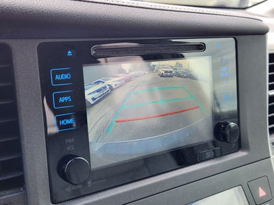 2015 Toyota Sienna XLE 8 Passenger