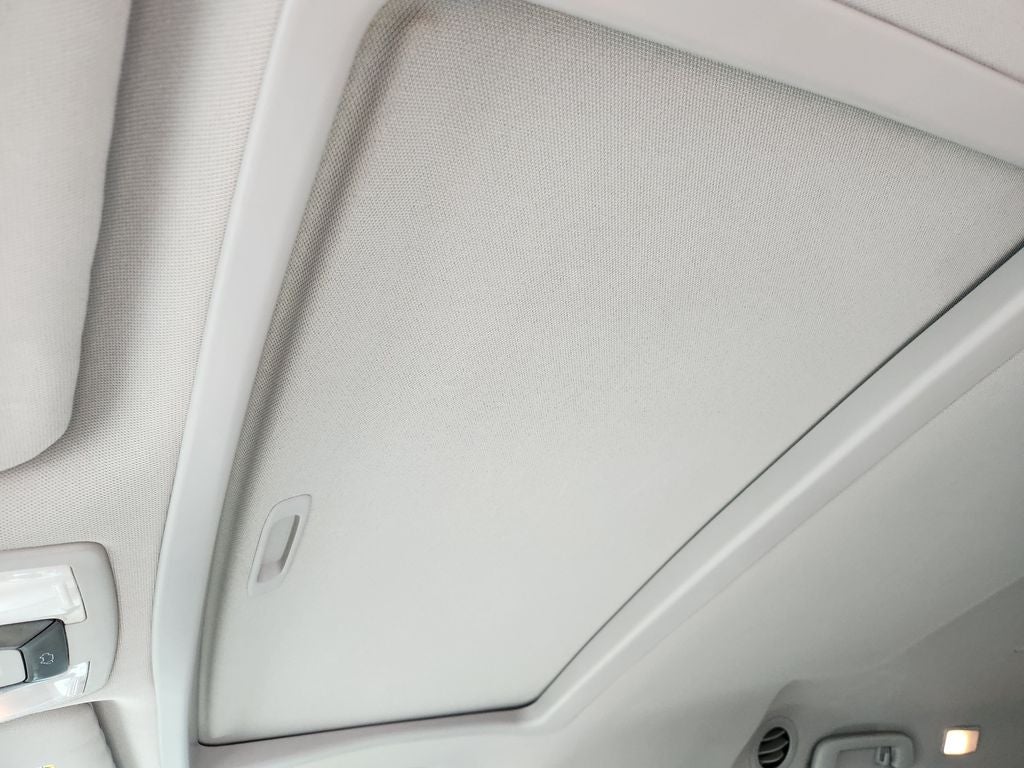 2015 Toyota Sienna XLE 8 Passenger