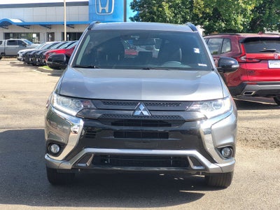 2022 Mitsubishi Outlander PHEV LE