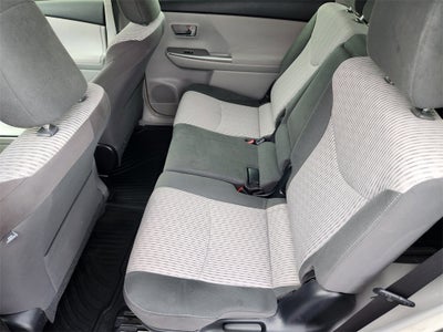 2015 Toyota Prius v Five