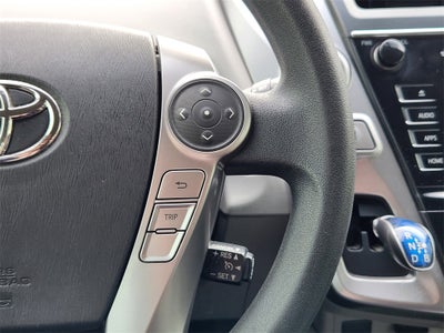 2015 Toyota Prius v Five