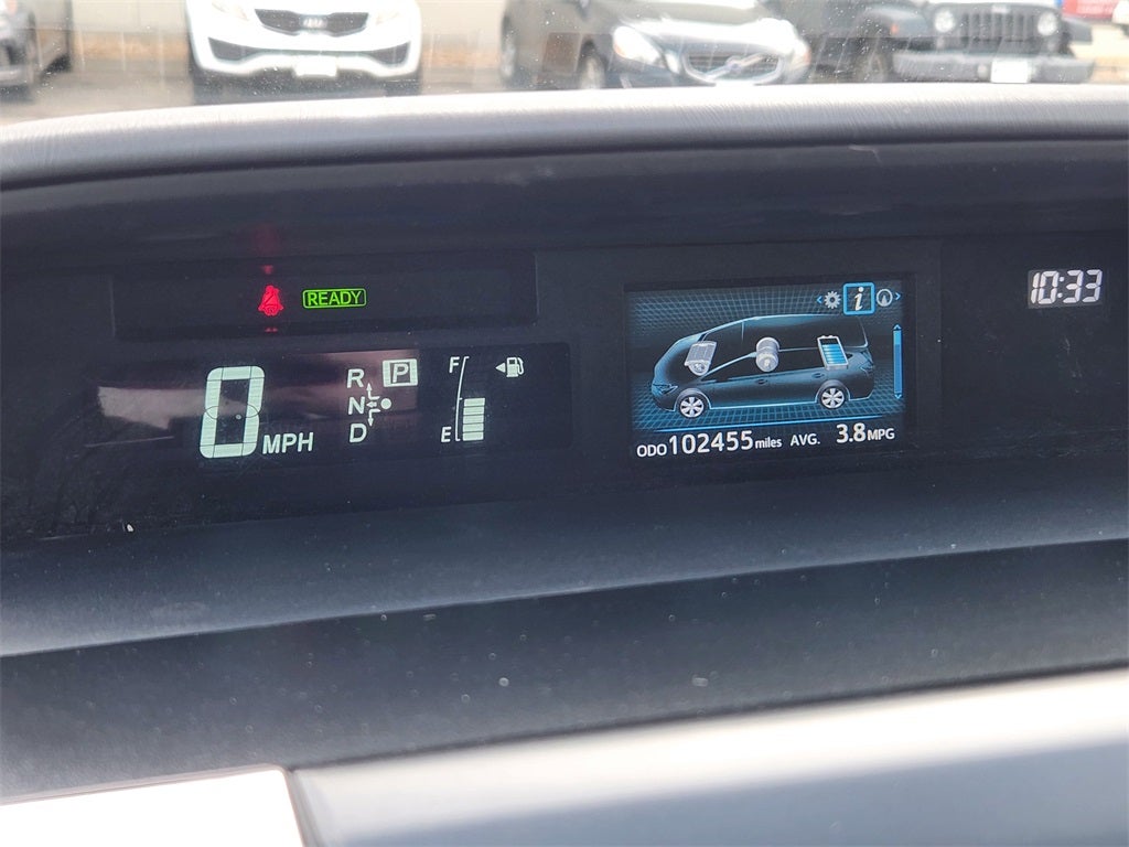 2015 Toyota Prius v Five