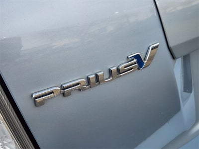 2015 Toyota Prius v Five