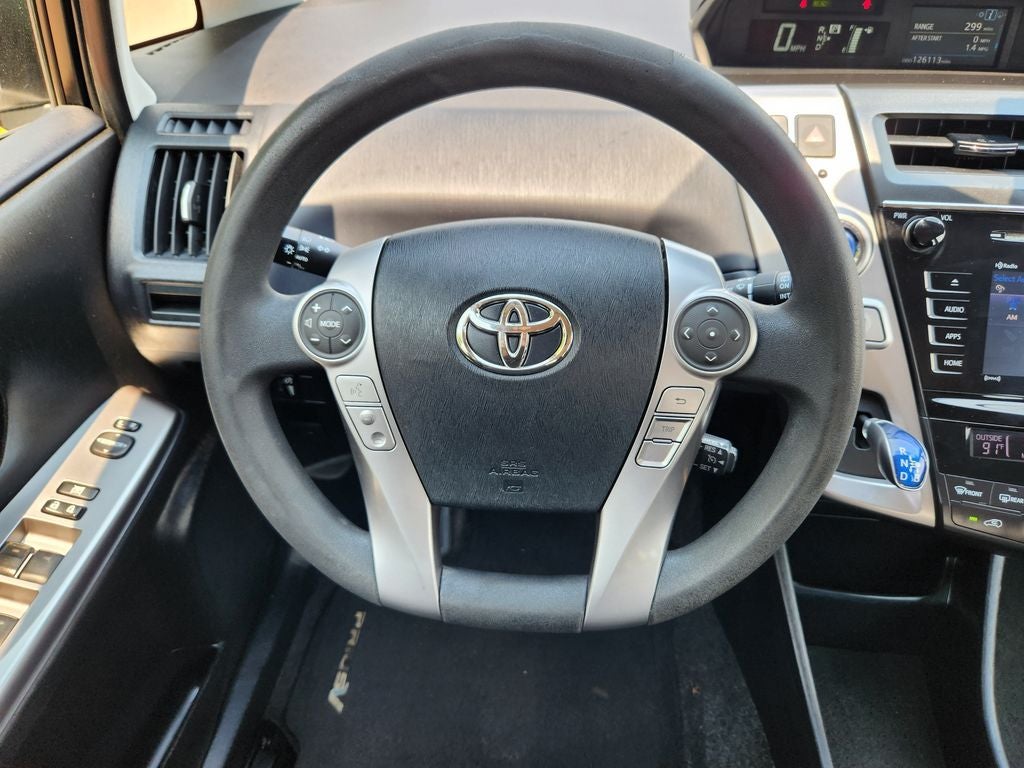 2016 Toyota Prius v Three